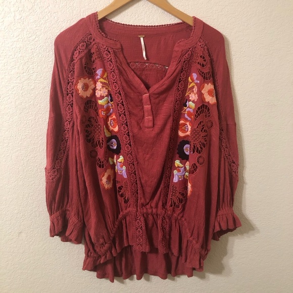 Free People Serafina Floral Embroidered Crochet Top in Red - Size Small - Picture 1 of 6